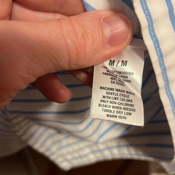 Vintage Aeropostale Shirt. Mens Size Medium. Excellent Condition. - Picture 3 of 7